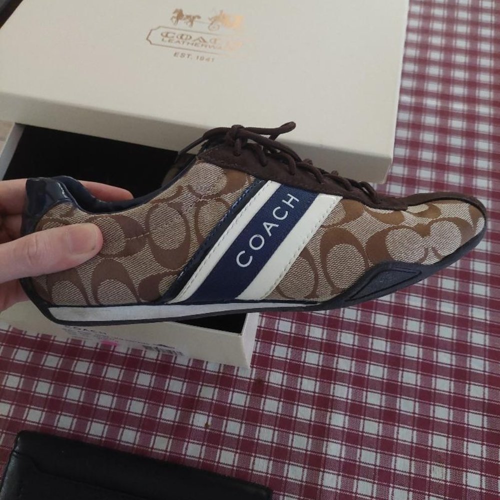 coach shoe